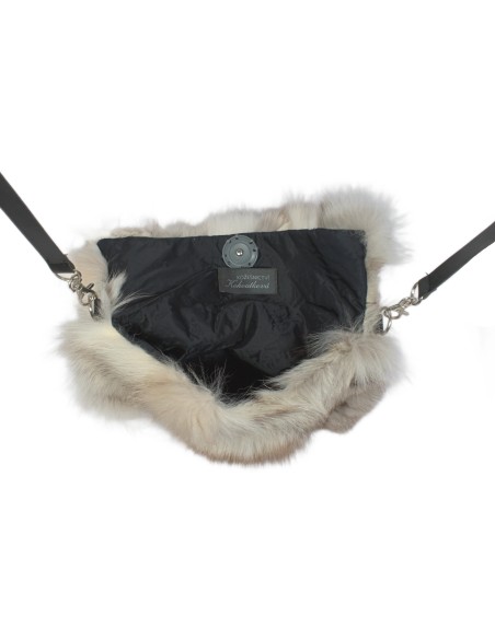 Šedo-bíla kožešinová kabelka